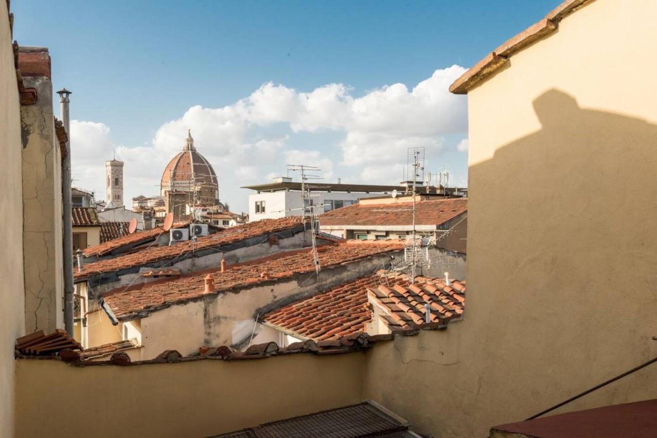 Romantico Attichino Con Terrazzo Vista Duomo !! Firenze Bagian luar foto